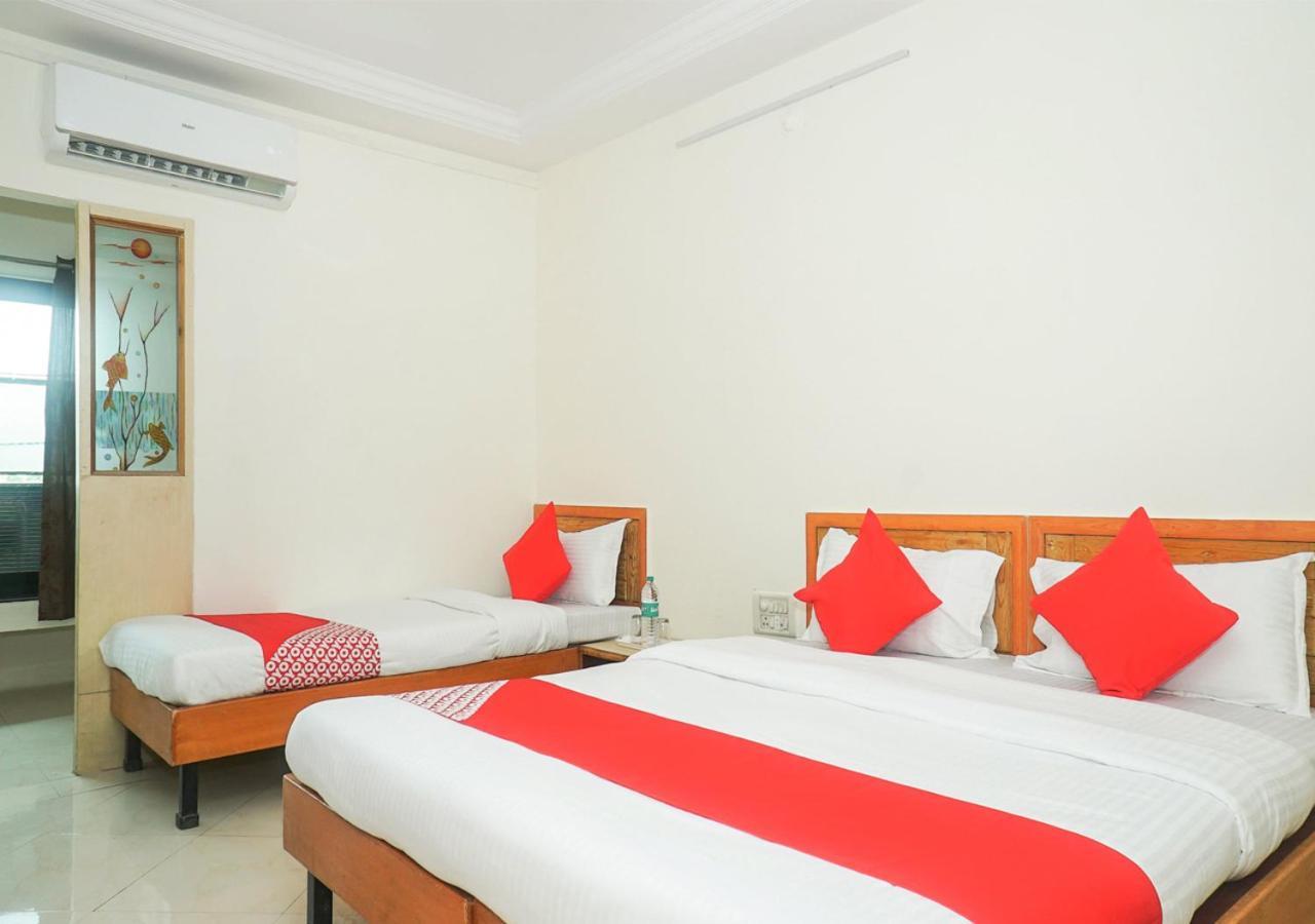 Hotel Wayfare Shirdi Eksteriør billede